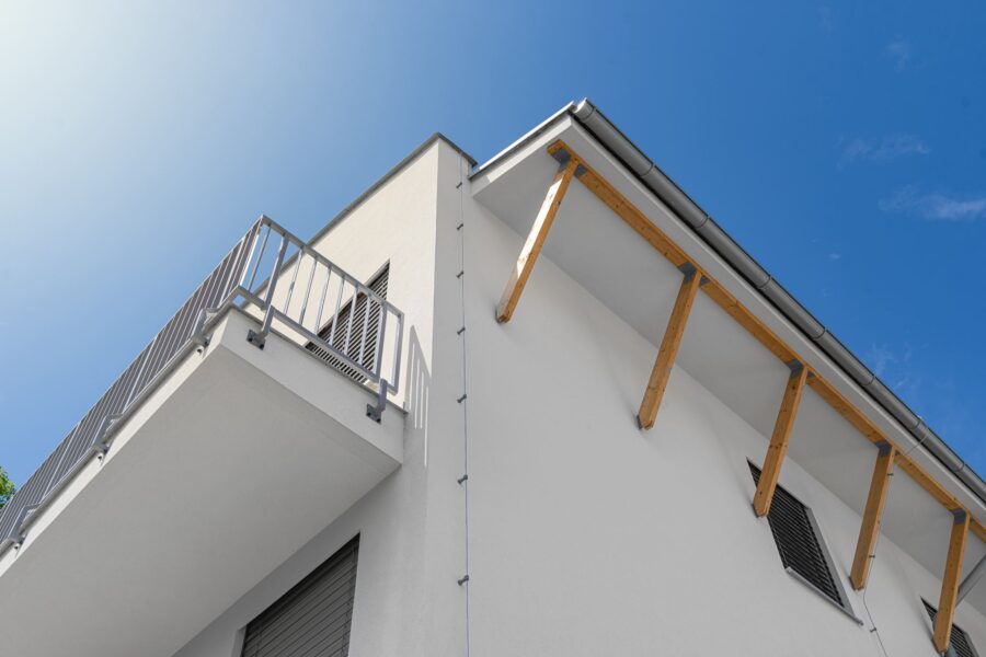 gallery-item